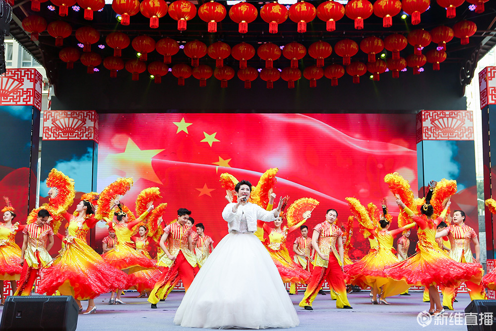 第三屆飛夢(mèng)雨花文化藝術(shù)節(jié)<a href='//www.snsrzx.cn' target='_balnk'>直播</a>